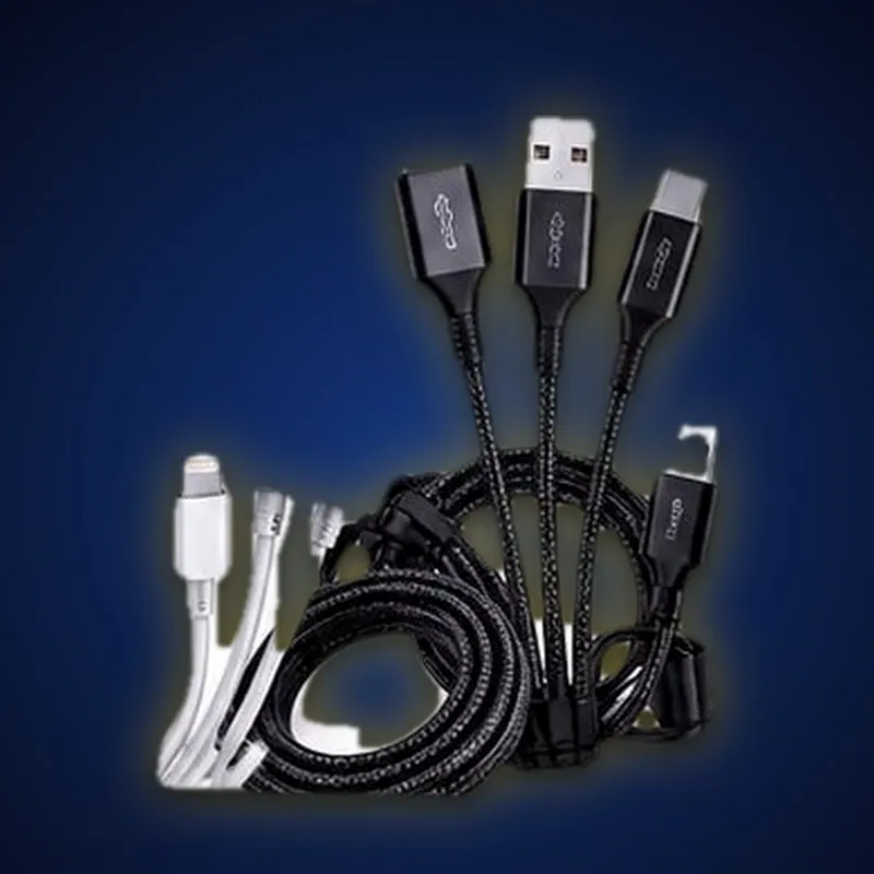 Cabos Tipo C, USB e Lightning, pretos trançados e brancos